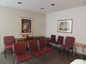 focus group waiting room